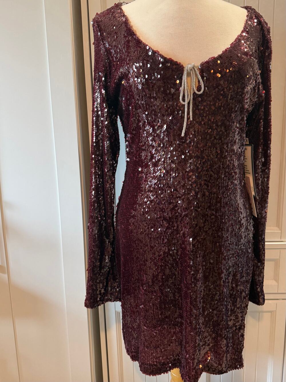 Crystal Doll women's long sleeve sequin bodycon dress burgundy XL NWT